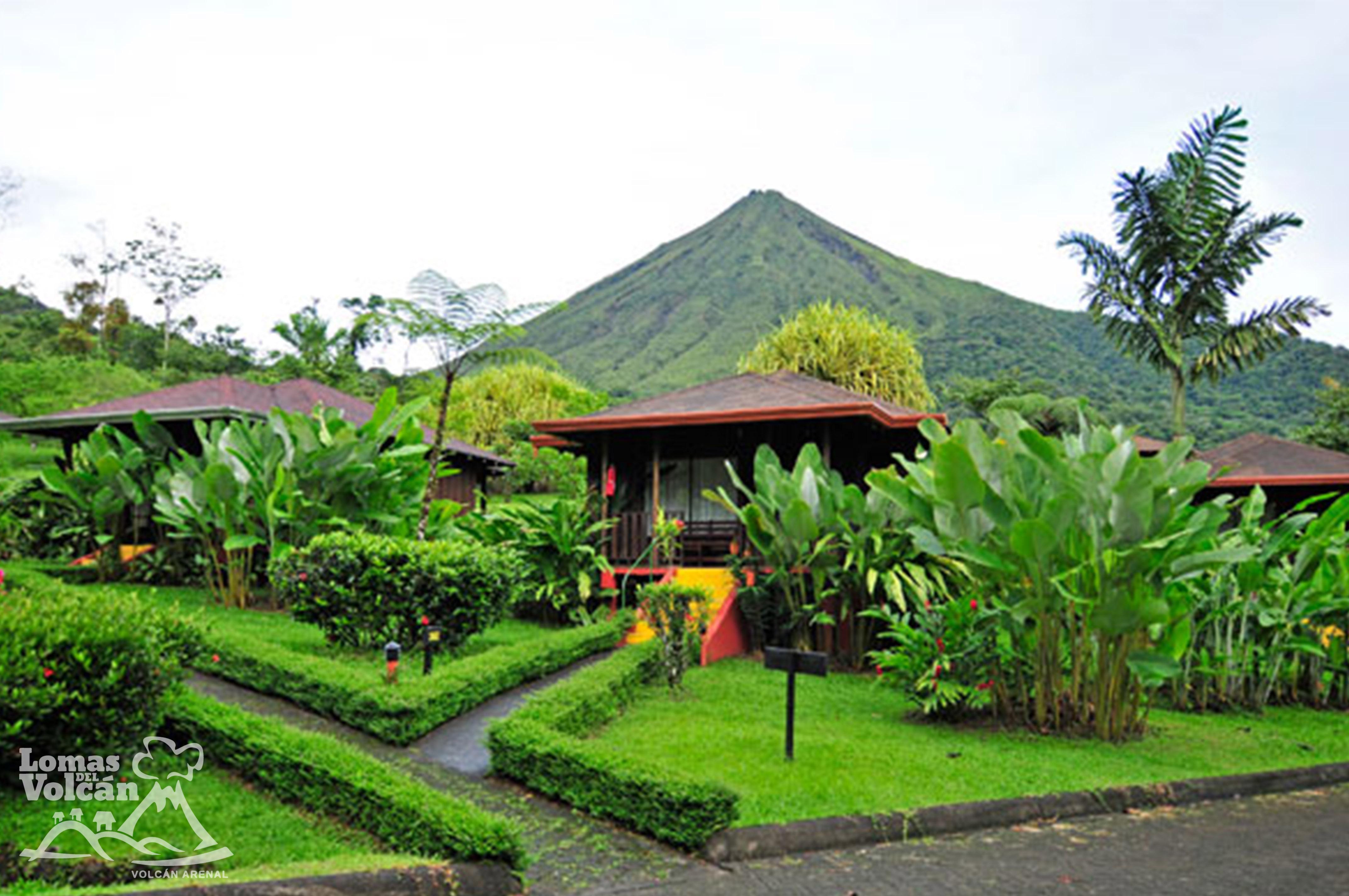 Hotel Lomas Del Volcan La Fortuna ภายนอก รูปภาพ