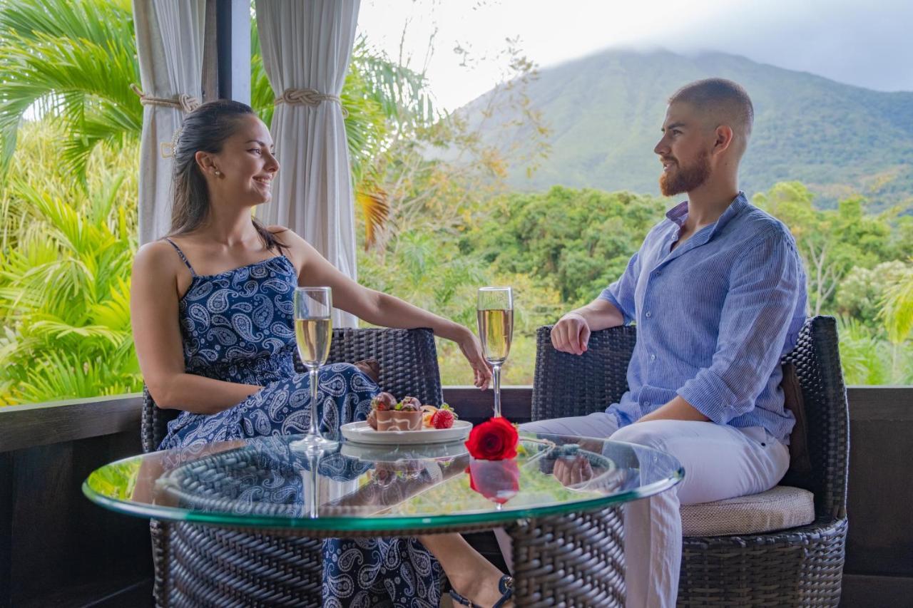 Hotel Lomas Del Volcan La Fortuna ภายนอก รูปภาพ